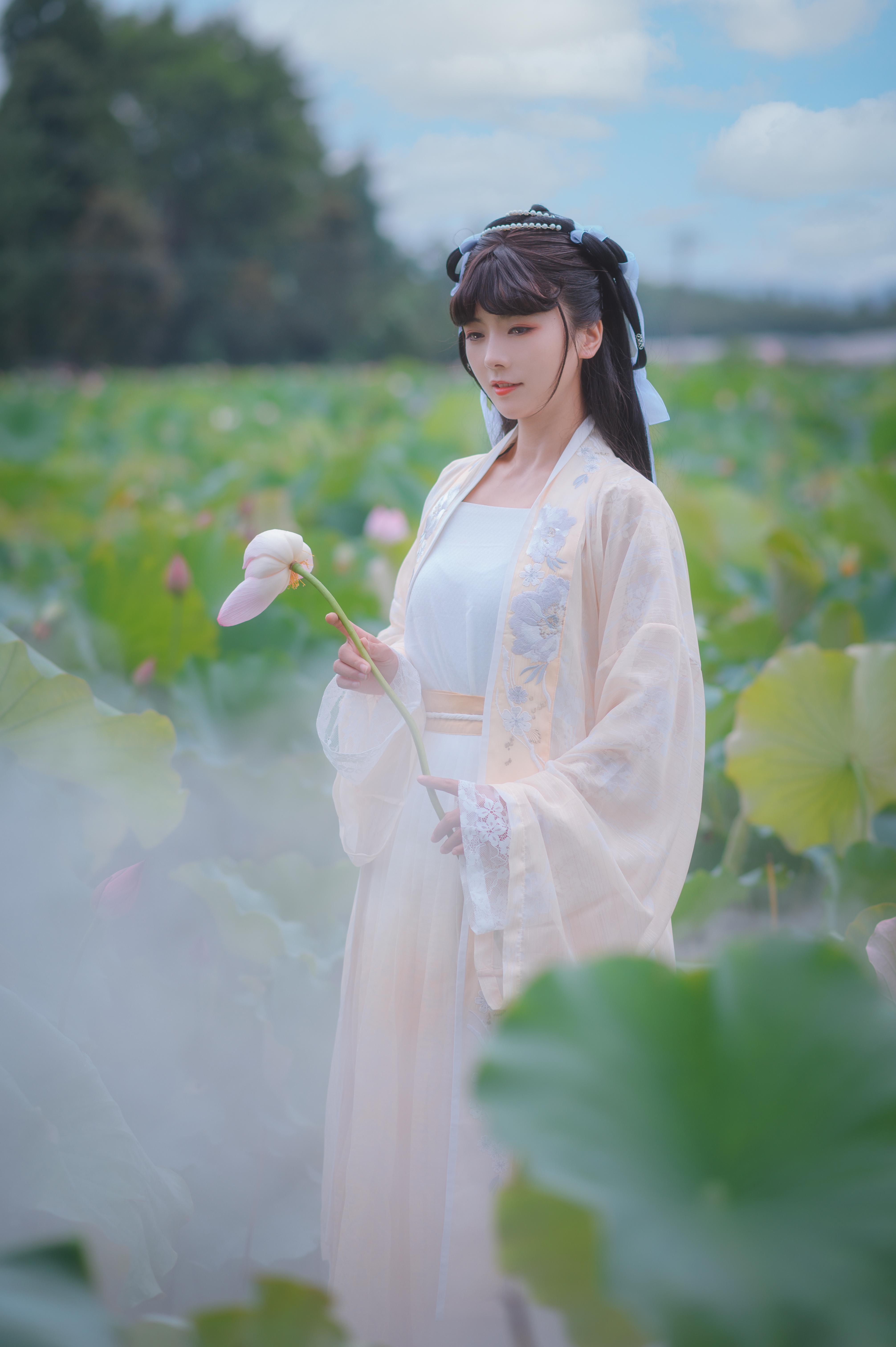 [摄影专辑]拿相机的执义 COS拍摄合集素材[53套][529P-914MB]-觅爱图