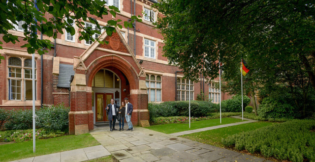 斐济南太平洋大学专家为中国学生强化英语学习提出六点宝贵意见法国