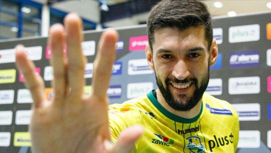 弗拉维奥!国际排联为黄衫军头号型男发布的庆生视频