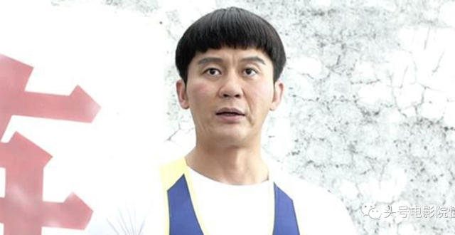 42岁李晨演17岁学生被嘲张译留言调侃 网友让他给年轻人机会