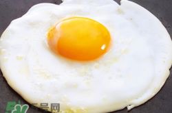 What to do if fried eggs stick to the pan