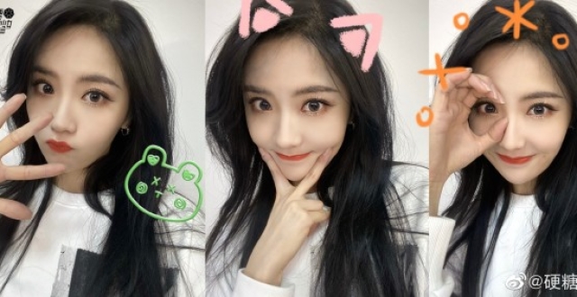 硬糖少女303用手势摆"520"表白粉丝,哪个是你的最爱?