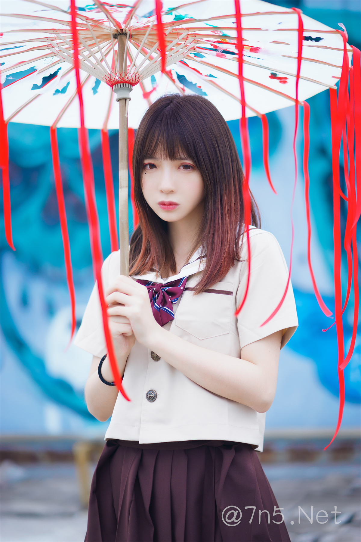 网络红人@疯猫ss 丝袜狂想曲(伞)[42P/572.68MB]