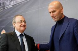 أعلن ريال مدريد الإفراج عن زيدان وكونتيليفلاور خلفاء مشهورين