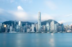 世界で最も疲れているアジアの 10 の都市は 6 都市を占め、週に 51 時間以上働いています。