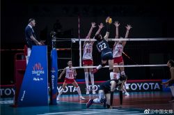中国の女子バレーボールチームがトルコチームに勝利、「郎平の目が腫れている」と熱く検索