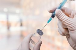 إشاعة أنه سيتم فرض رسوم على اللقاح ، وأن العدد التراكمي للجرعات على الصعيد الوطني يتجاوز 660 مليون