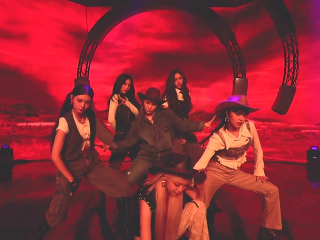 everglow新曲first打歌现场官方舞台