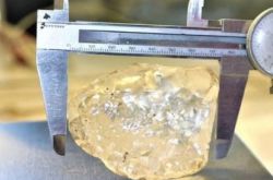 1098カラット！世界で3番目に大きいダイヤモンドが発見されました。アフリカの国ボツワナが特大の「卵ダイヤモンド」を発見しました