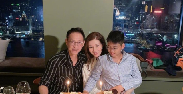 华商头条|李嘉欣携儿子为老公过节 许晋亨的大脑门比10亿豪宅更抢镜