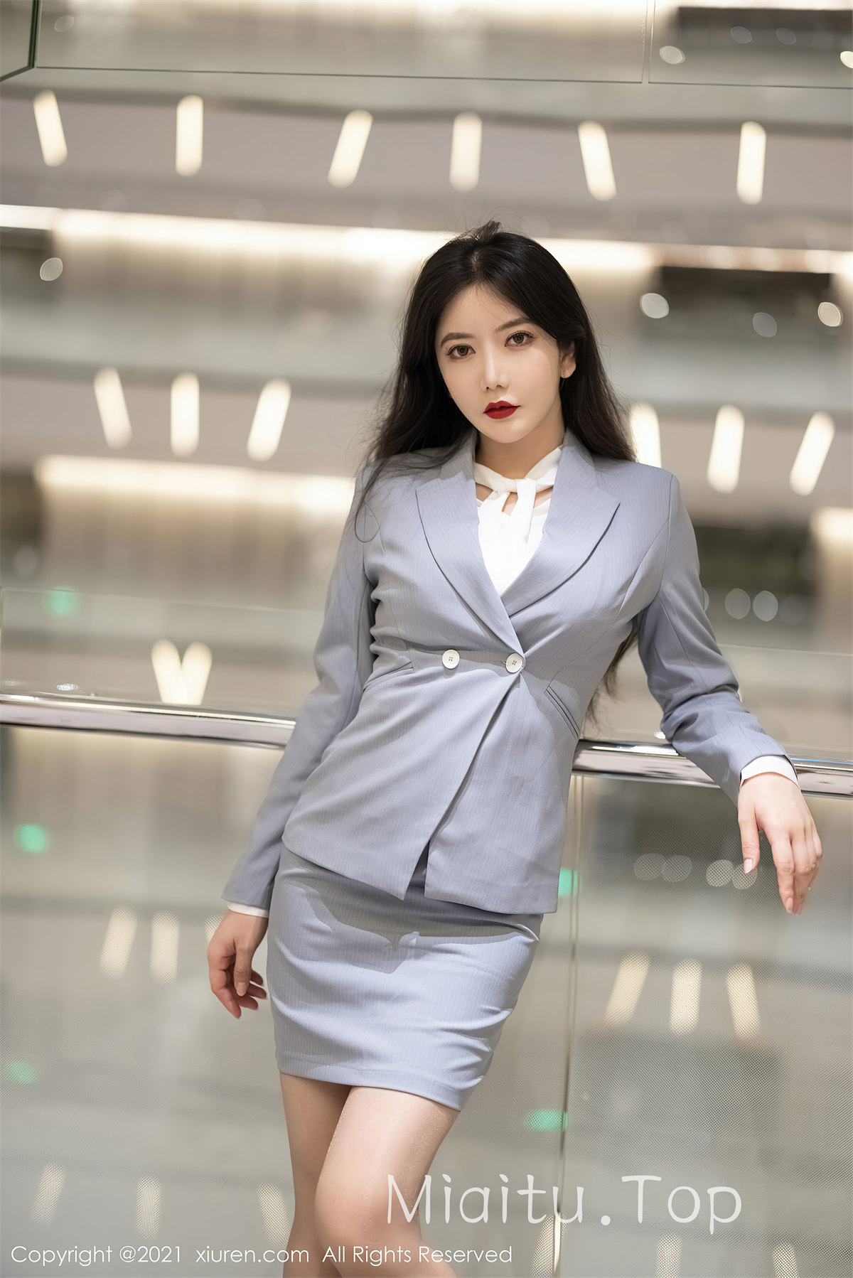 [XiuRen秀人网] 2021.02.23 No.3127 心妍小公主 职场制服OL系列 [36+1P325M]-觅爱图