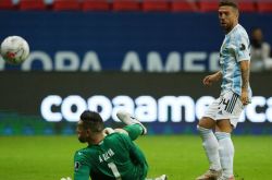 0 - تأهلت باراغواي إلى المراكز الثمانية الأولى في كأس أمريكا