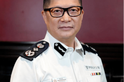 تم منح "الأخ الأول" لقوة شرطة هونغ كونغ تانغ بينغ كيونغ منصبًا جديدًا مرة أخرى ، وتم "تسليمه في خطر"