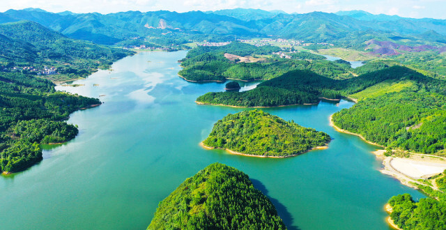 湖南新田:航拍生态金陵湖 景美如画