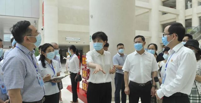 敬静在雅安调研，要求全力做好川藏铁路建设医疗保障_腾讯新闻