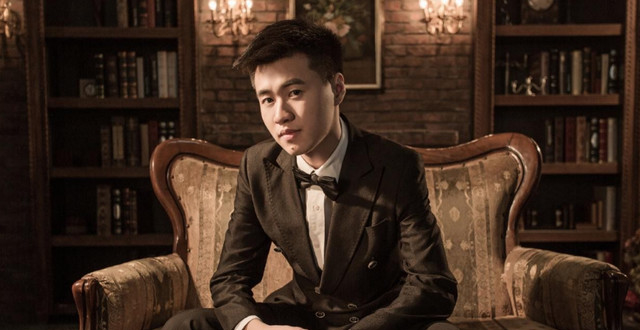 lol城市英雄争霸赛来袭,虎牙顶级主播担任导师,霸哥骚男牌面!