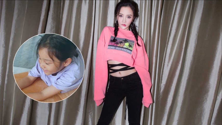 李小璐晒女儿甜馨近照,侧颜好似贾乃亮,长腿出镜超吸睛
