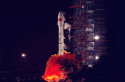 中国天鏈1号05衛星の打ち上げ成功