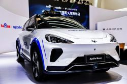 Li Yanhong：BaiduAutoは開発中です