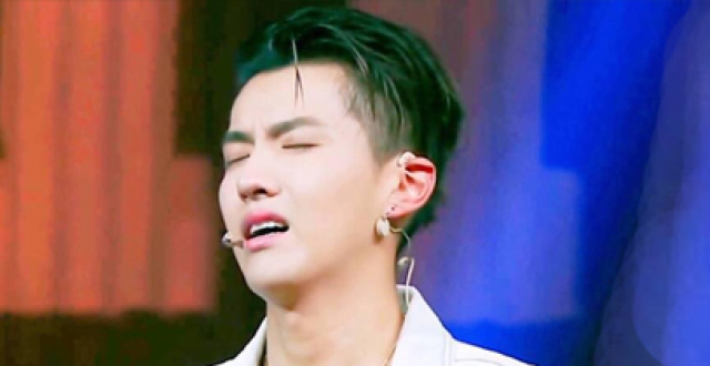 都美竹朋友圈发文报平安：一切安全，勿挂念