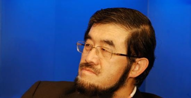 "小灵通"的创始人,90年代末身家百亿,马化腾,马云也让他3分