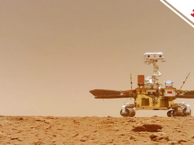 "祝融号"开始穿越火星复杂地形地带