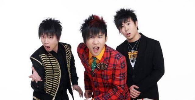 露天的明星演唱会 宋小金原创文学