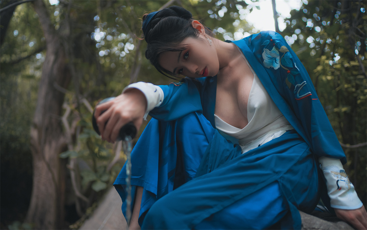 一个人的武林 武侠少女写真[9P/93M]