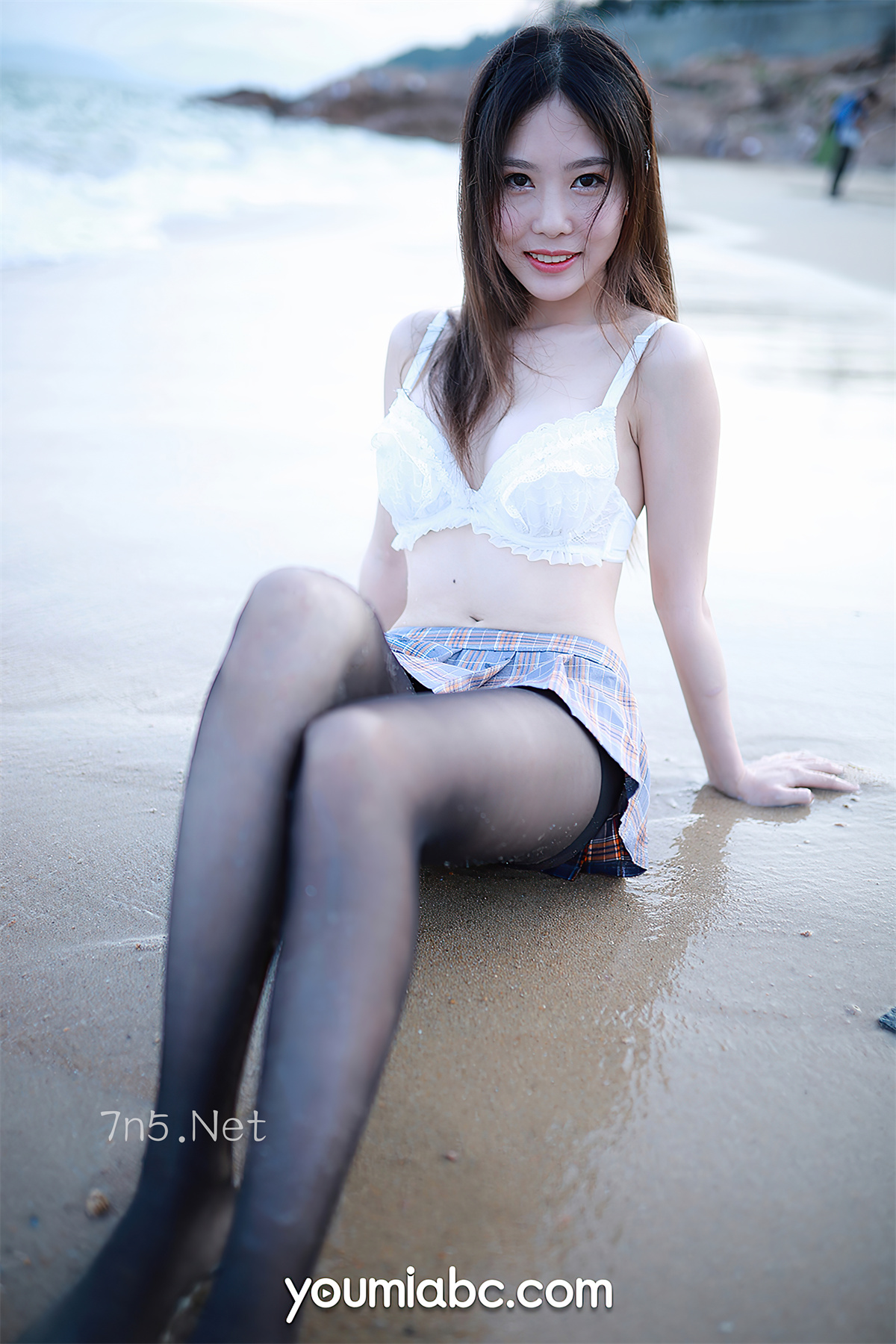 [YouMi]尤蜜 2020.12.02 抖娘利世 嘿丝海域 [19P365MB]