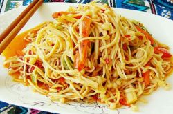 高温で高温の子供たちは、より冷たい料理を食べ、さわやかで、美味しく、栄養価が高く、よりインテリジェントなものにする必要があります