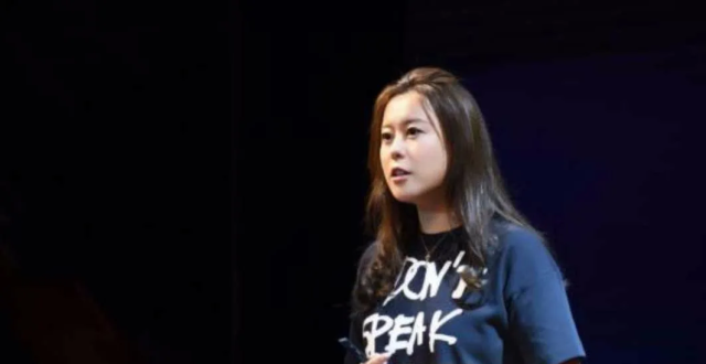 多益网络董事长徐波直指前CEO唐忆鲁腐败贪污 阴谋诈骗_腾讯新闻