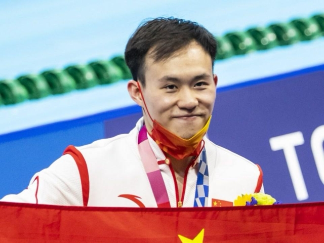 奥运跳水双冠王谢思埸深情演唱!这唱功没少练