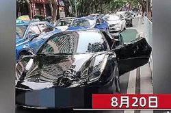 غوانغزهو ، غوانغدونغ: انتشر على الإنترنت شريط فيديو يظهر فيه "مقدمة سيارة فيراري تسيء لسائق السيارة التي أمامها"