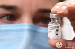研究显示国产灭活疫苗对德尔塔有效 年底能形成群体免疫吗