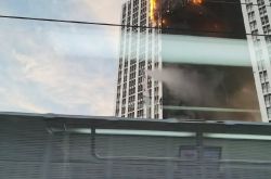 大连凯旋大厦曾被投诉存在重大消防隐患，如何变成明火成谜
