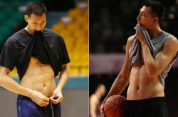 حارب لمدة عام آخر! عاد الشقيق الأول لفريق كرة السلة الصيني رسميًا! هذا التجديد ليس موعداً ، إنه شباب!