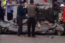 江西省の砂のトラックが転覆し、家族の6人全員が死亡しました。この事故の原因は何でしたか。