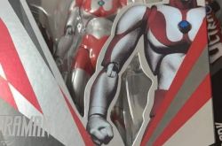 ضبطت شرطة شنغهاي 4 ملايين يوان في Ultraman المزيف ، وتم التحقيق مع مشرف فحص الجودة السابق لصنع وبيع المنتجات المقلدة