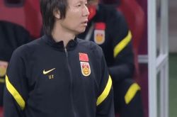 3！ナショナルフットボールは元の形に打ち負かされました。李鉄は初めて敗北し、12回連続で勝利を収め、8年間オーストラリアに勝利しませんでした。