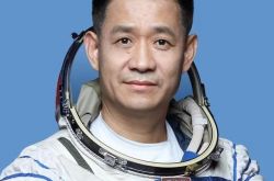 聶海勝は、100日間軌道に乗った最初の中国人宇宙飛行士になりました！聶海勝の履歴書に関する最新ニュース