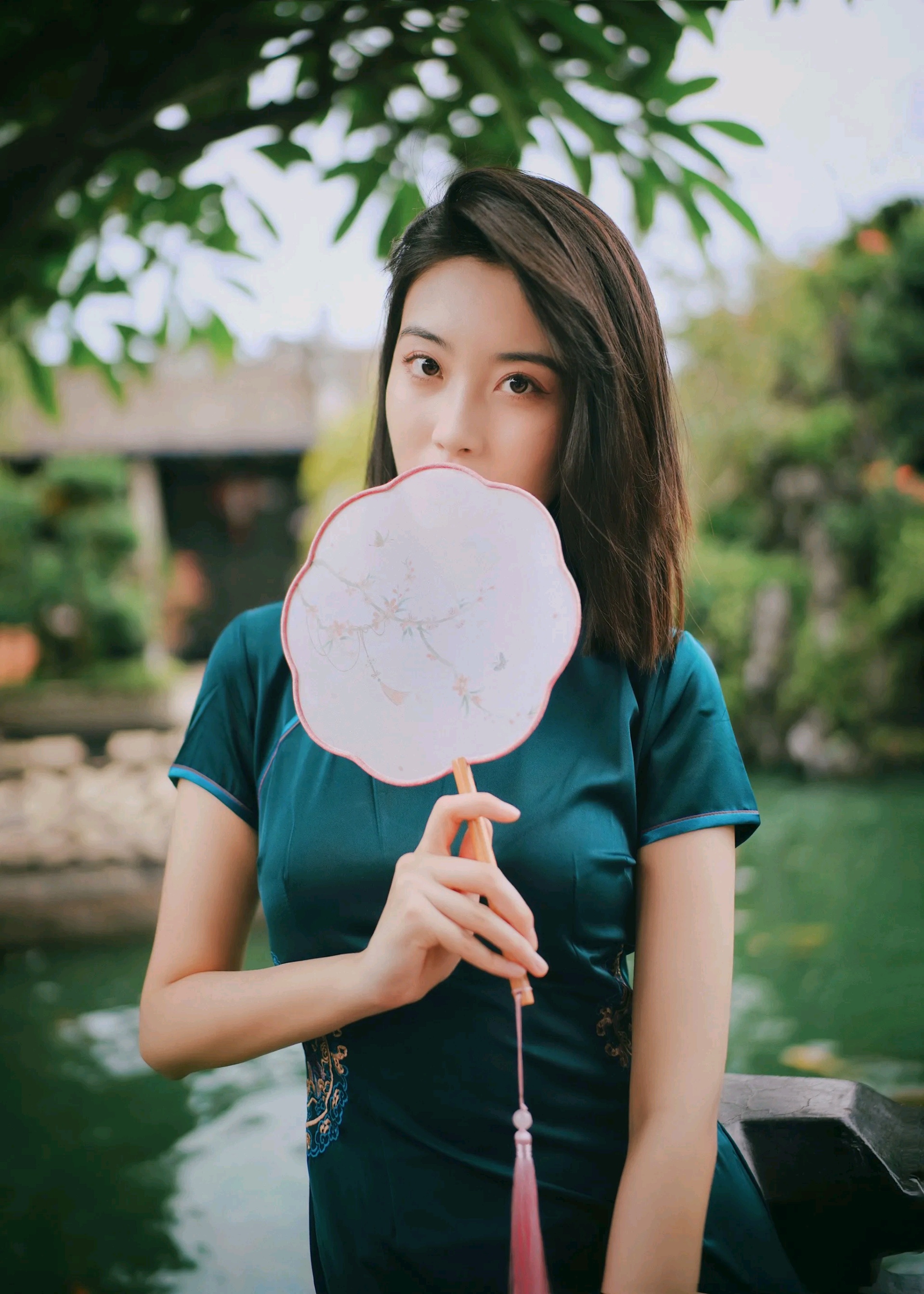 送你一组国风古韵的旗袍小姐姐