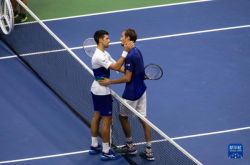 بطولة الولايات المتحدة المفتوحة: فاز ميدفيديف ببطولة فردي الرجال