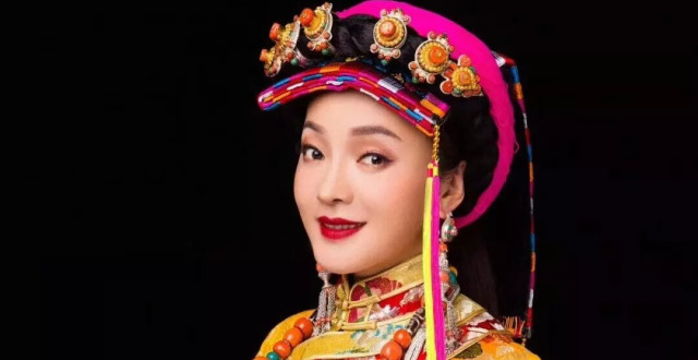 思念父母根呷-布姆次仁措姆德格达拥-美丽的夏曲卡卓玛央宗:最新