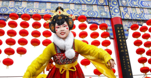 疑似"兔牙妹不倒翁"回归,与皮卡晨展开竞争?网友:只认兔牙妹