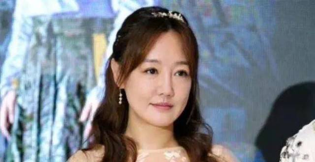 女郎》13年后,"哈妹"薛佳凝大变样,胖到网友不敢认赵本山大徒弟程野被