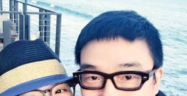 冯轲和张碧晨疑似官宣,他们开启新生活,网友为张靓颖打抱不平!