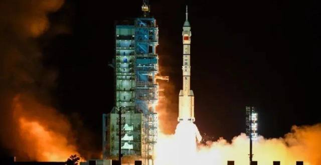 �������������ױȵģ�����������ף�ء���ʮ�����ɹ�����