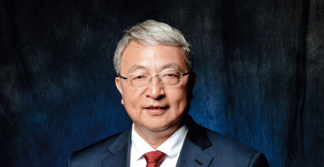 瞭望｜中国科学院院士、青海大学校长王光谦：“硬是在麻袋上绣出了一朵花”——青海大学如何脱胎换骨？_腾讯新闻