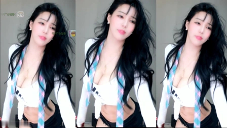 BJ阿丽莎夜店风舞蹈204.41 MB无删减资源阿里云网盘下载