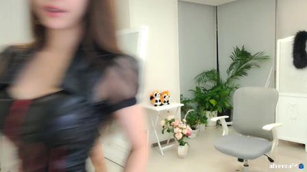 BJ韩敏英(한민영)抖音擦玻璃舞蹈视频720P高清在线观看